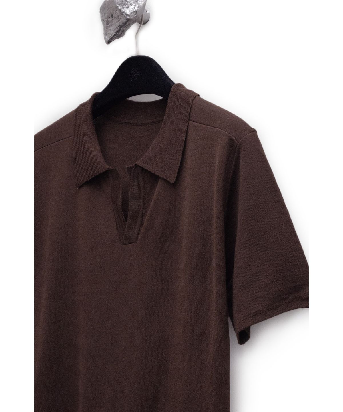 유스(YOUTH) Knit Collar T-shirt - Dark Brown