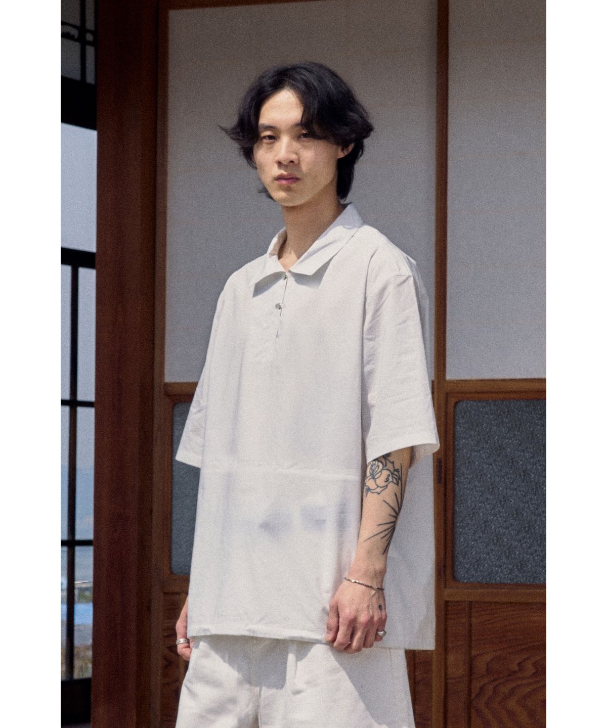 유스(YOUTH) Capri Half Shirt - Ivory Stripe