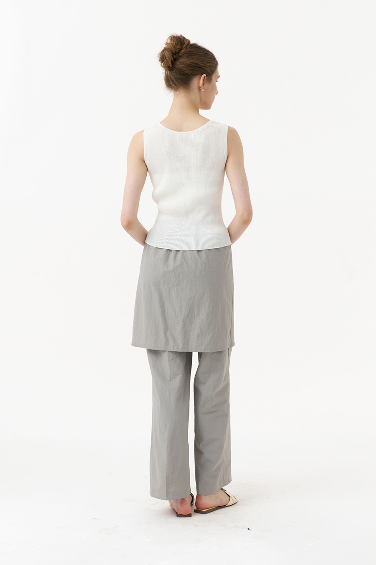 아코디코(ACODICO) Ribbed Linen Sleeveless Top