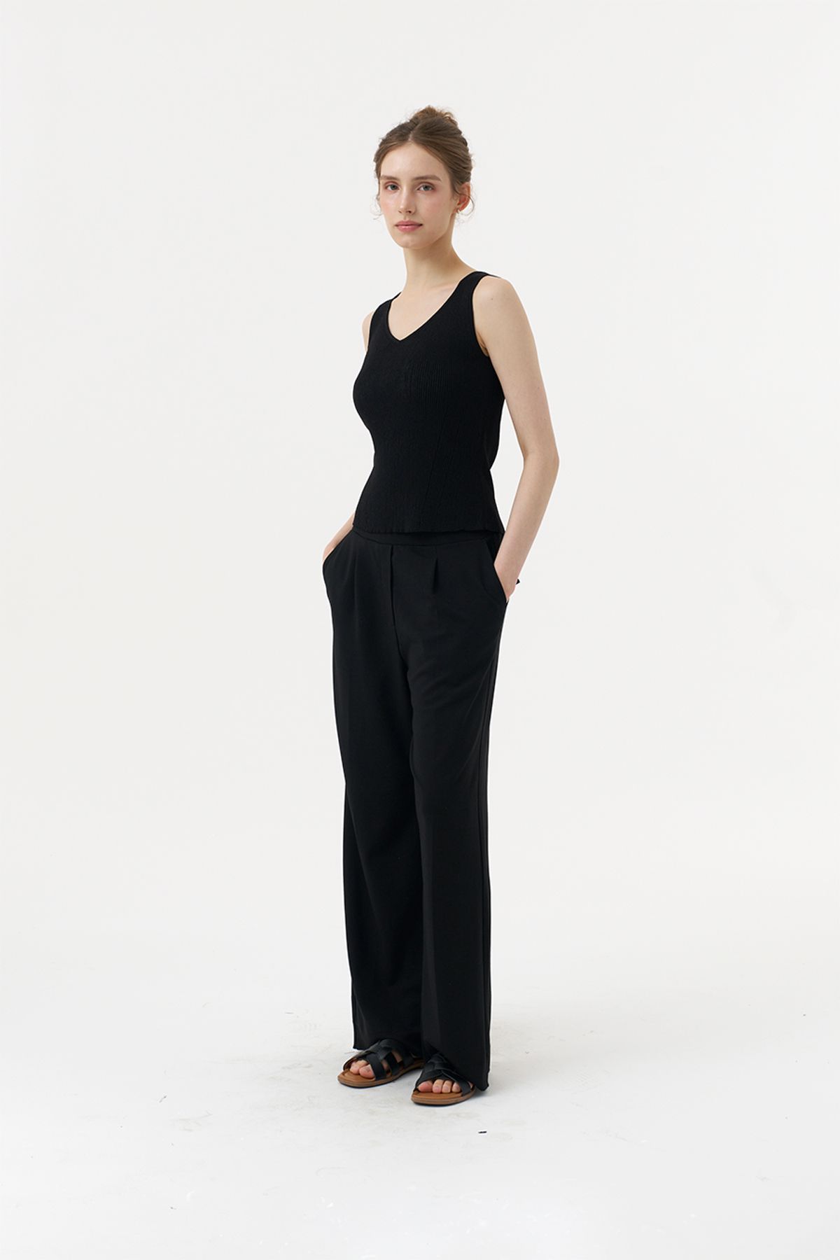 아코디코(ACODICO) Ribbed Linen Sleeveless Top
