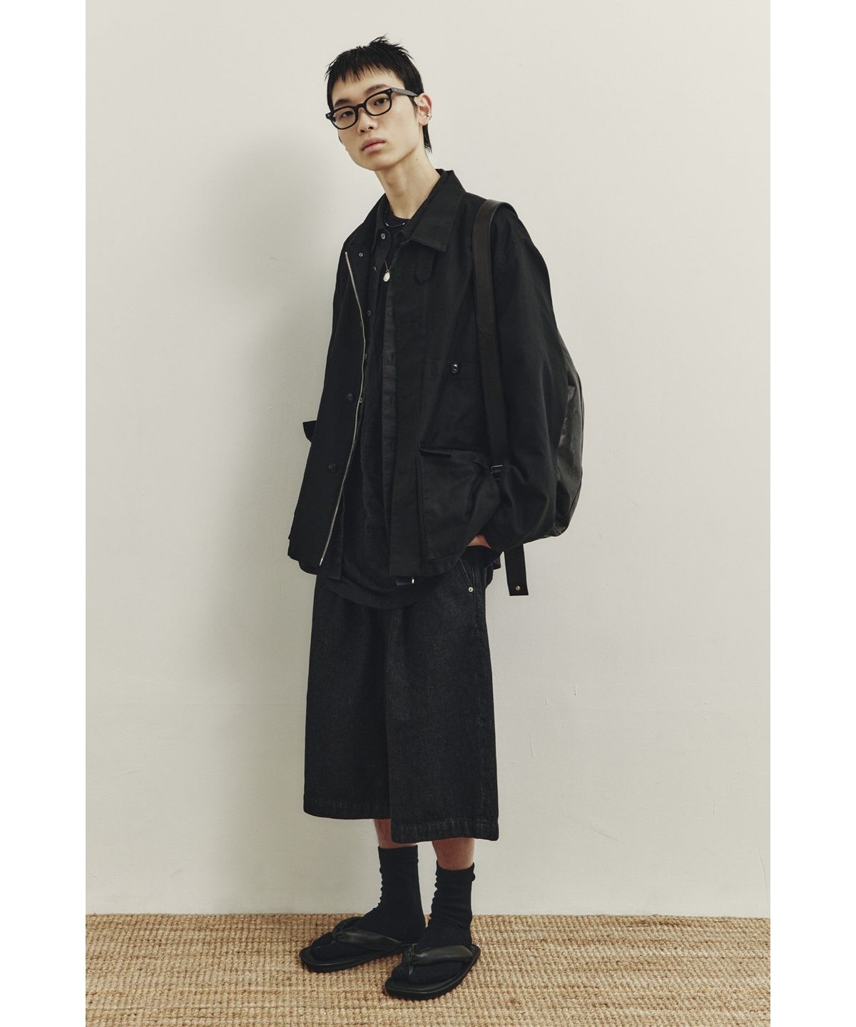 유스(YOUTH) Wide Half Denim Pants - Washed Black