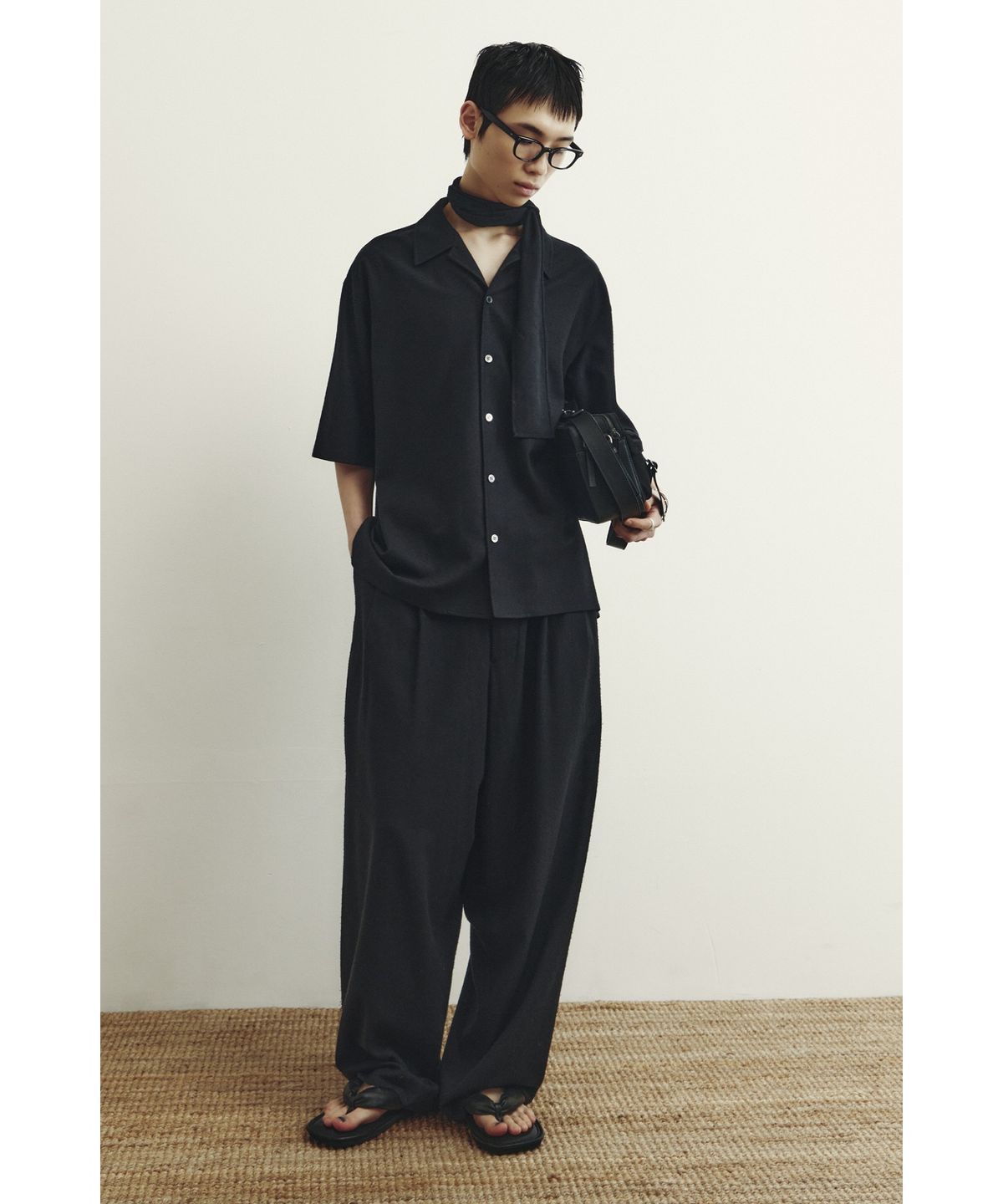 유스(YOUTH) Silk Nep Half Shirt - Black Silk