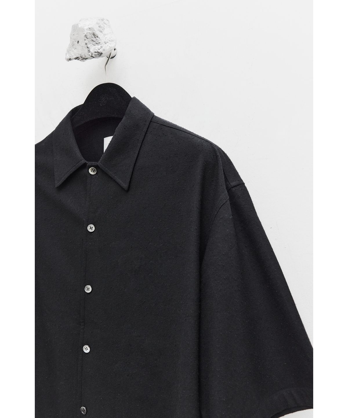 유스(YOUTH) Silk Nep Half Shirt - Black Silk