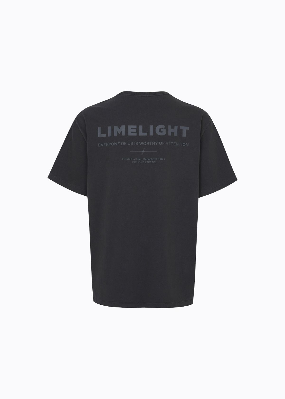 라임라잇 어패럴(LIMELIGHT APPAREL) 어패럴 피그먼트 백 로고 티셔츠 (블랙/그레이)
