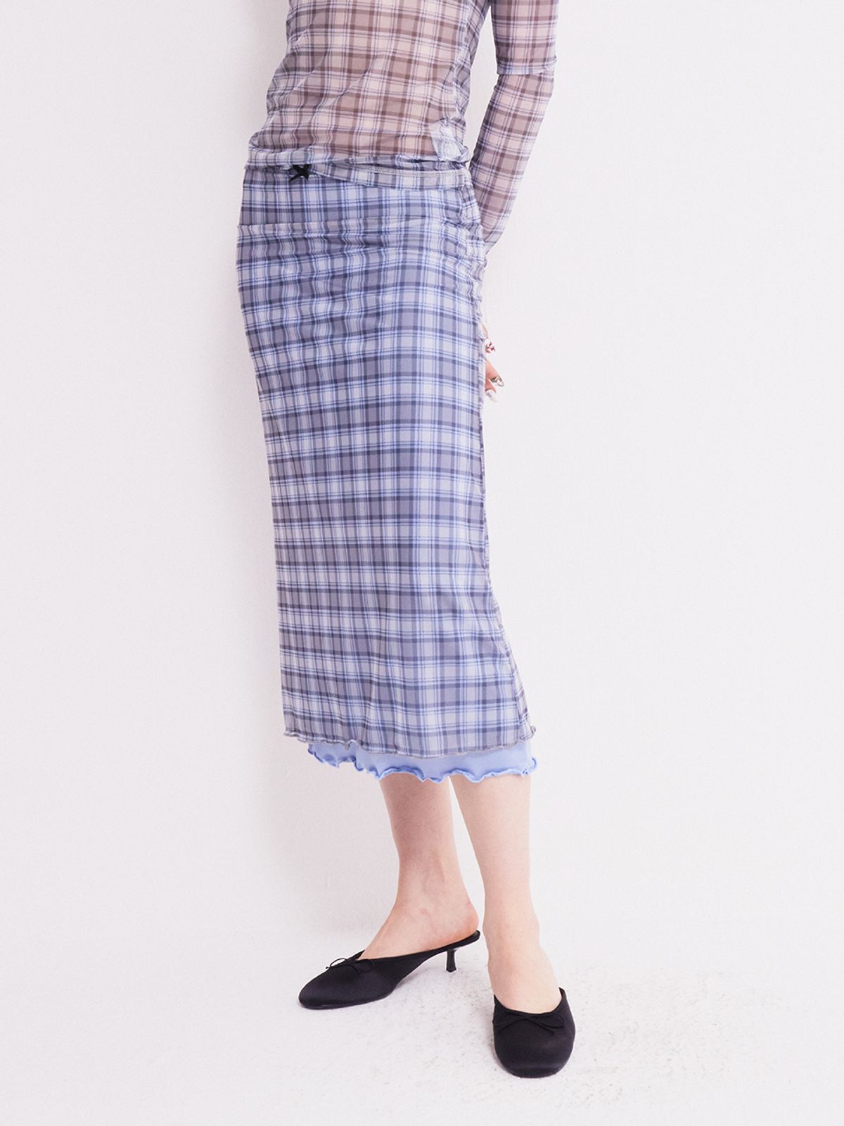 에즈이프 캘리(ASIF CALIE) VINTAGE CHECKERED LONG SKIRT SKY BLUE