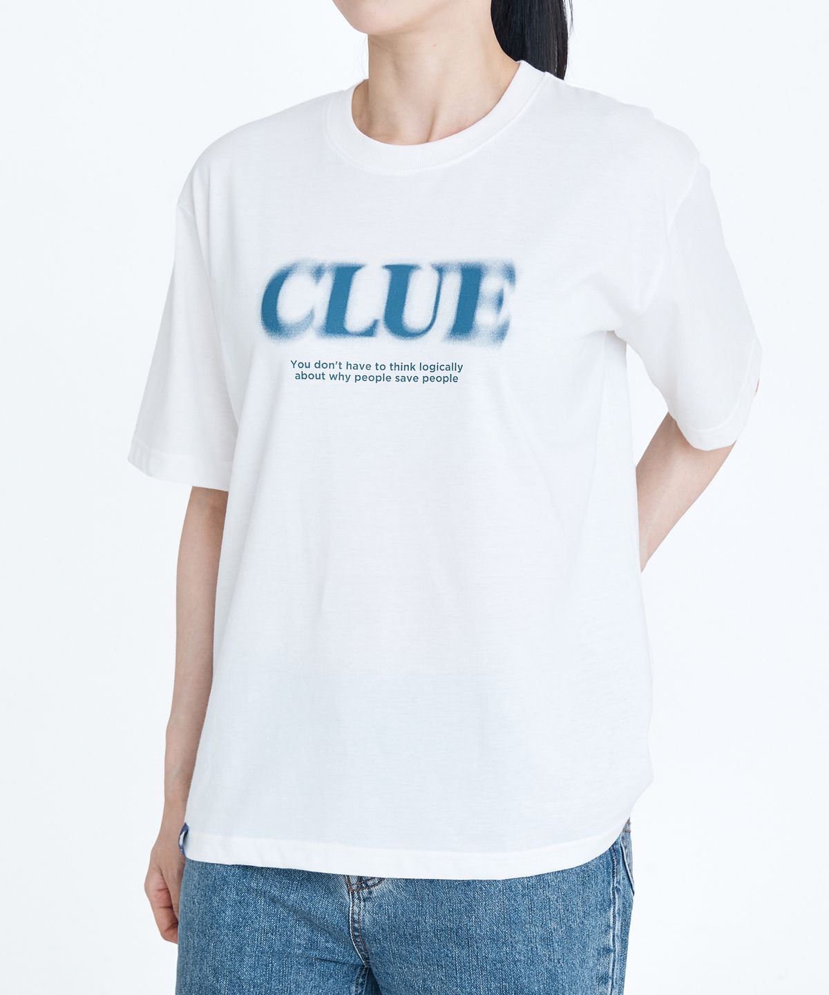 댄꼼마(DANCOMMA) 명탐정 코난 남도일 흐려진 단서 반팔 티셔츠