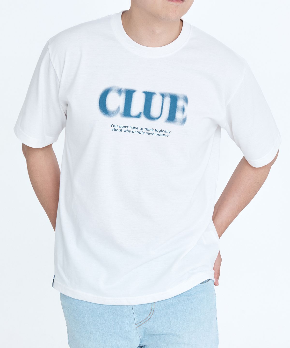 댄꼼마(DANCOMMA) 명탐정 코난 남도일 흐려진 단서 반팔 티셔츠
