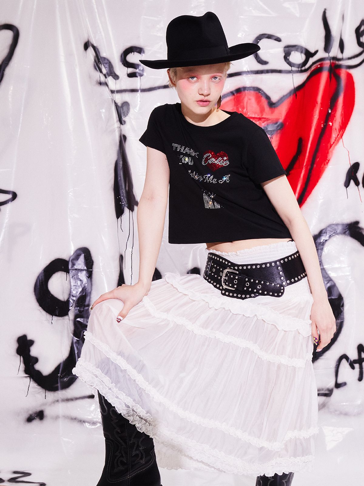 에즈이프 캘리(ASIF CALIE) CALIE HOTFIX T-SHIRT BLACK