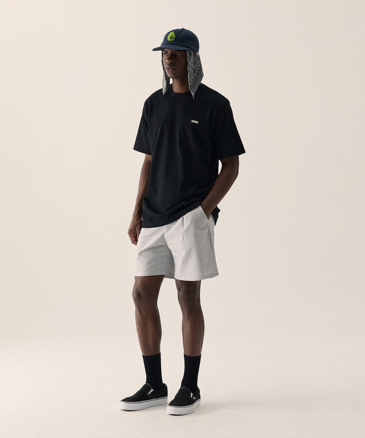 크루멤버스온리(CREW MEMBERS ONLY) RESORT BACK LOGO TS BLACK