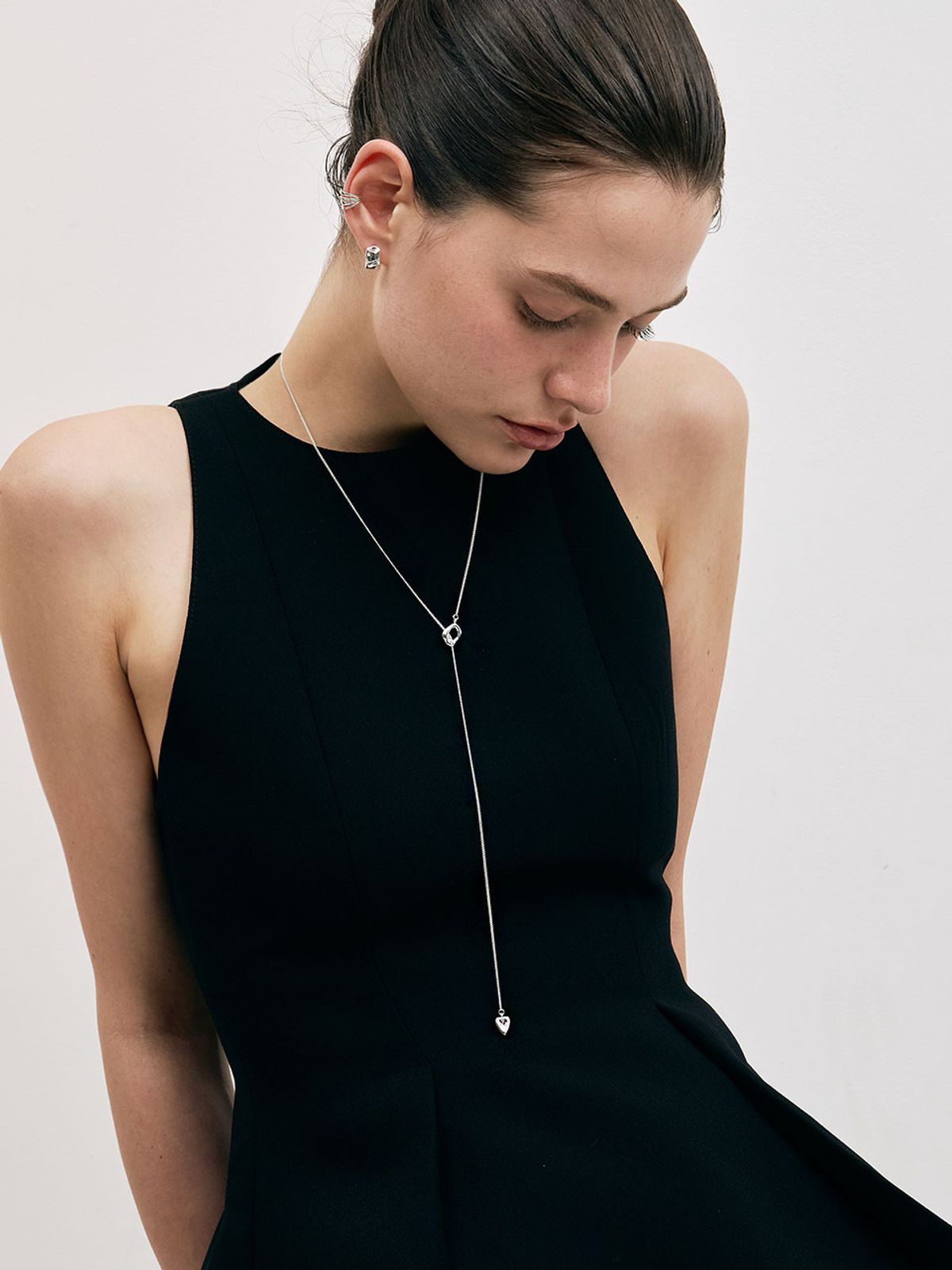 헤이(HEI) Y drop heart necklace