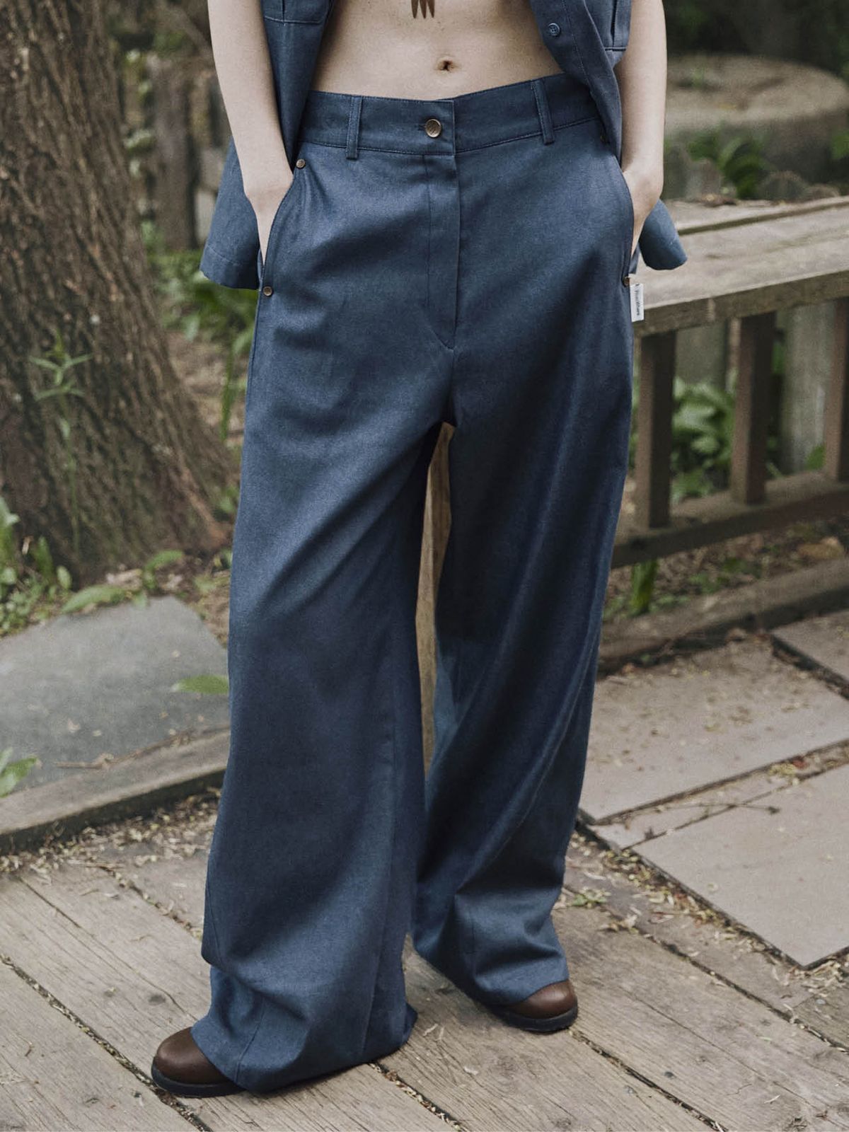 프롬웨얼(FROMWHERE) POINT LINE COTTON DENIM PANTS D/BLUE