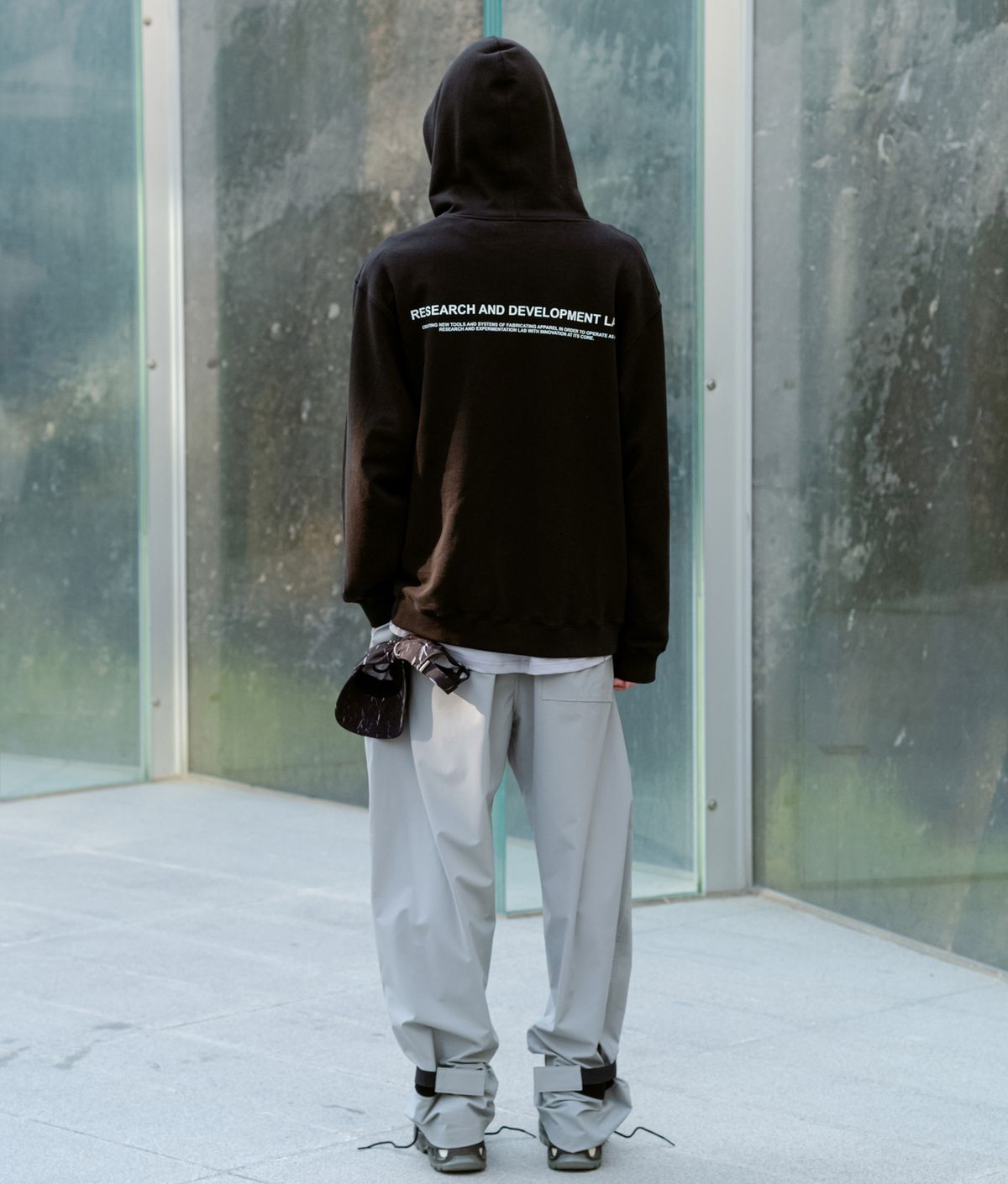 폼리쉬(FORMLICH) UNIFORM HOODIE / BLACK