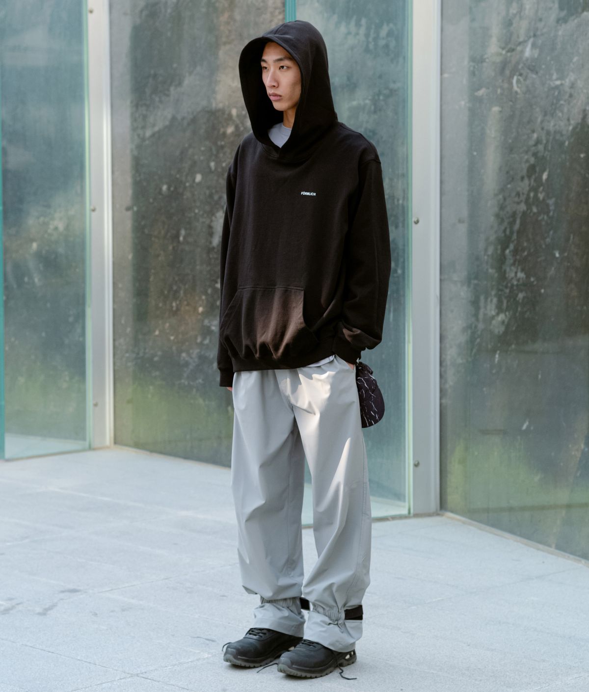 폼리쉬(FORMLICH) UNIFORM HOODIE / BLACK