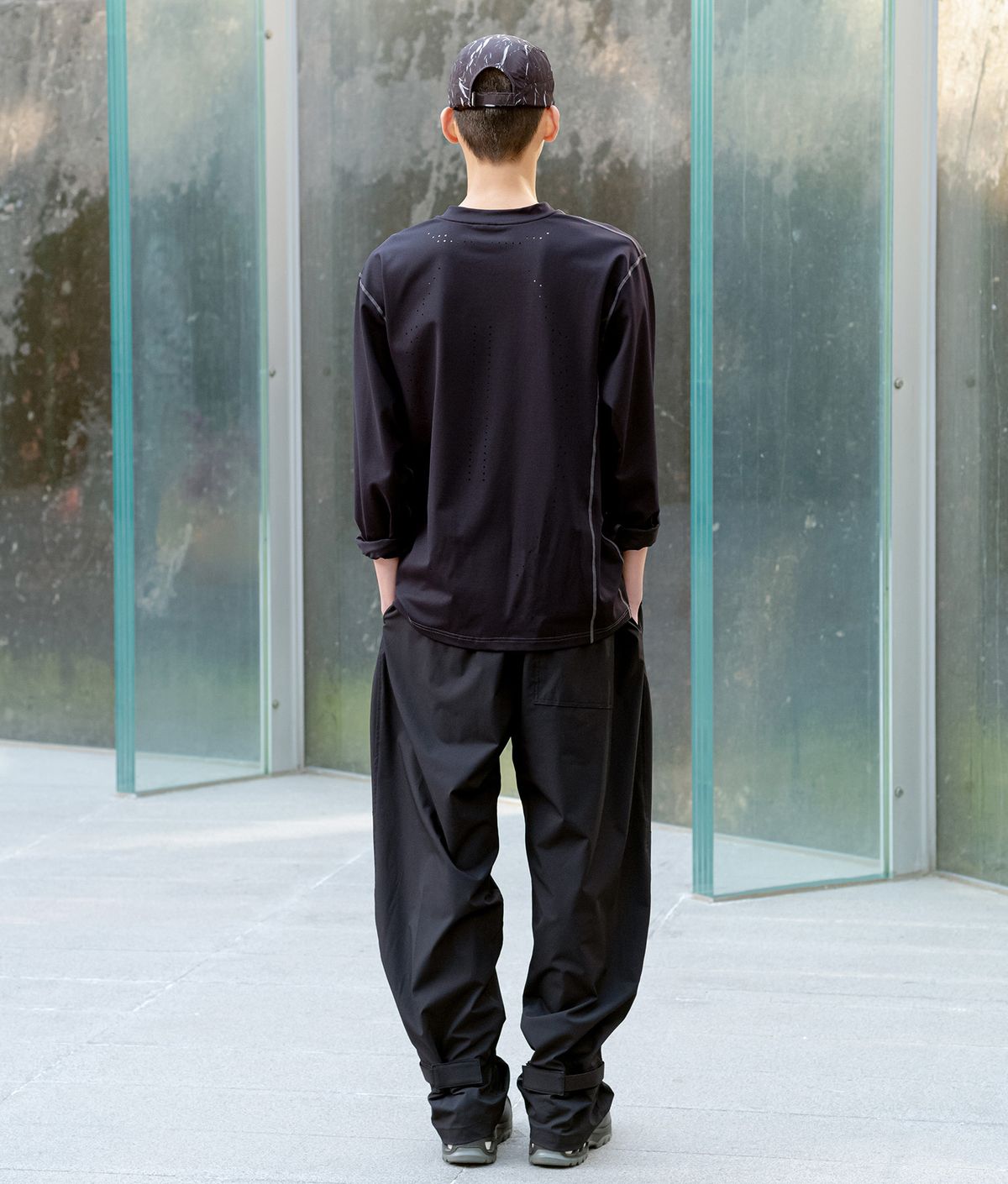 폼리쉬(FORMLICH) CONTRAST STITCH LS / BLACK