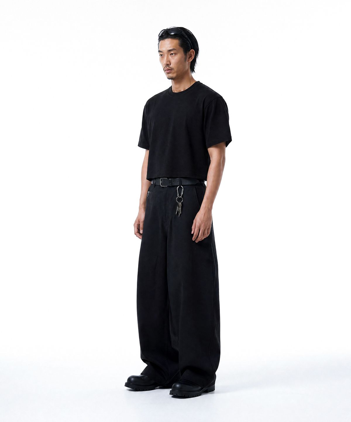 씨웨어 바이 더 지니어스(C WEAR BY THE GENIUS) 헤비웨이트 맨즈 크롭 티셔츠 블랙