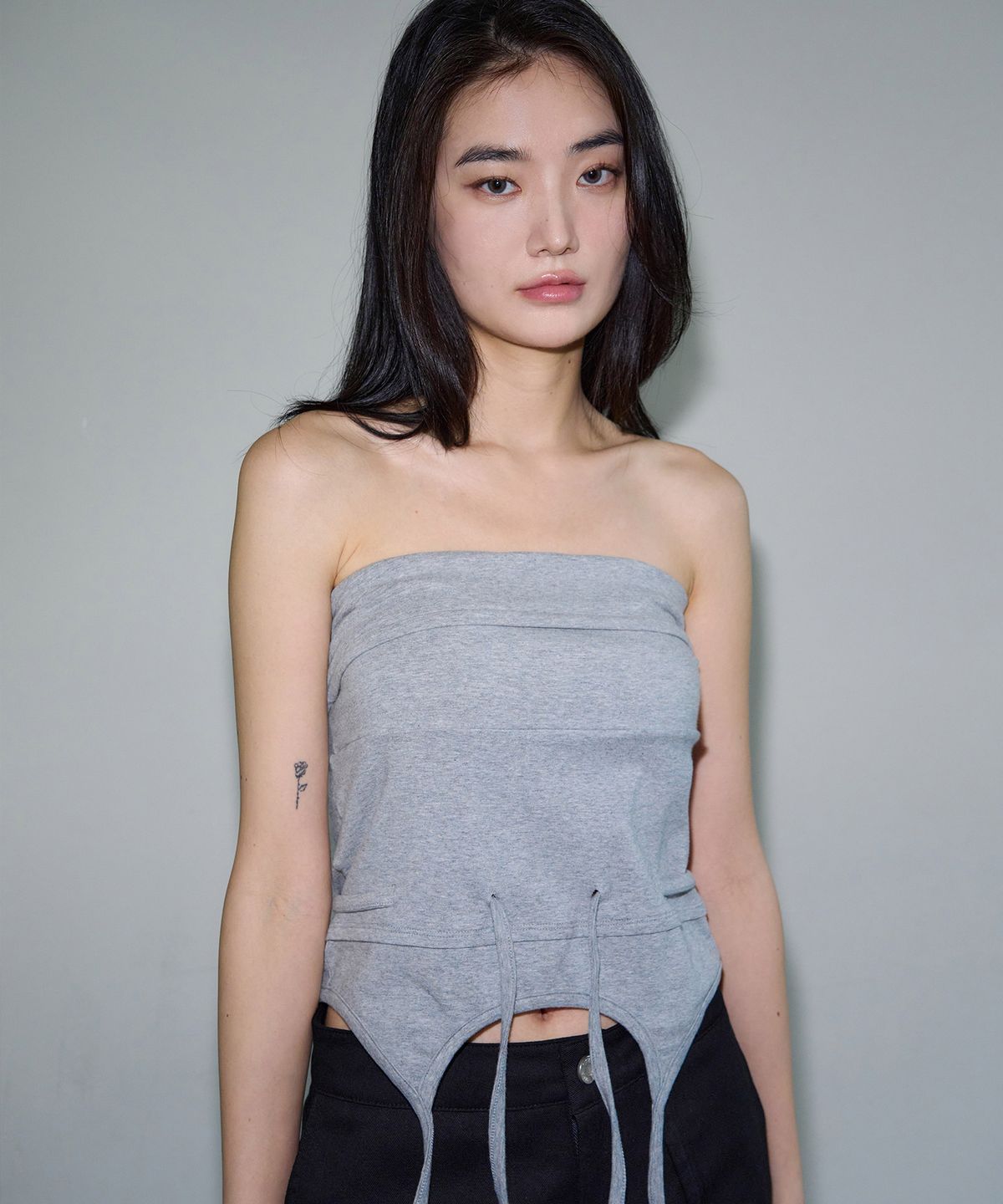 시스에이(SIS A) 스트링 디폼 레이어 스커트 탑 [melange gray]