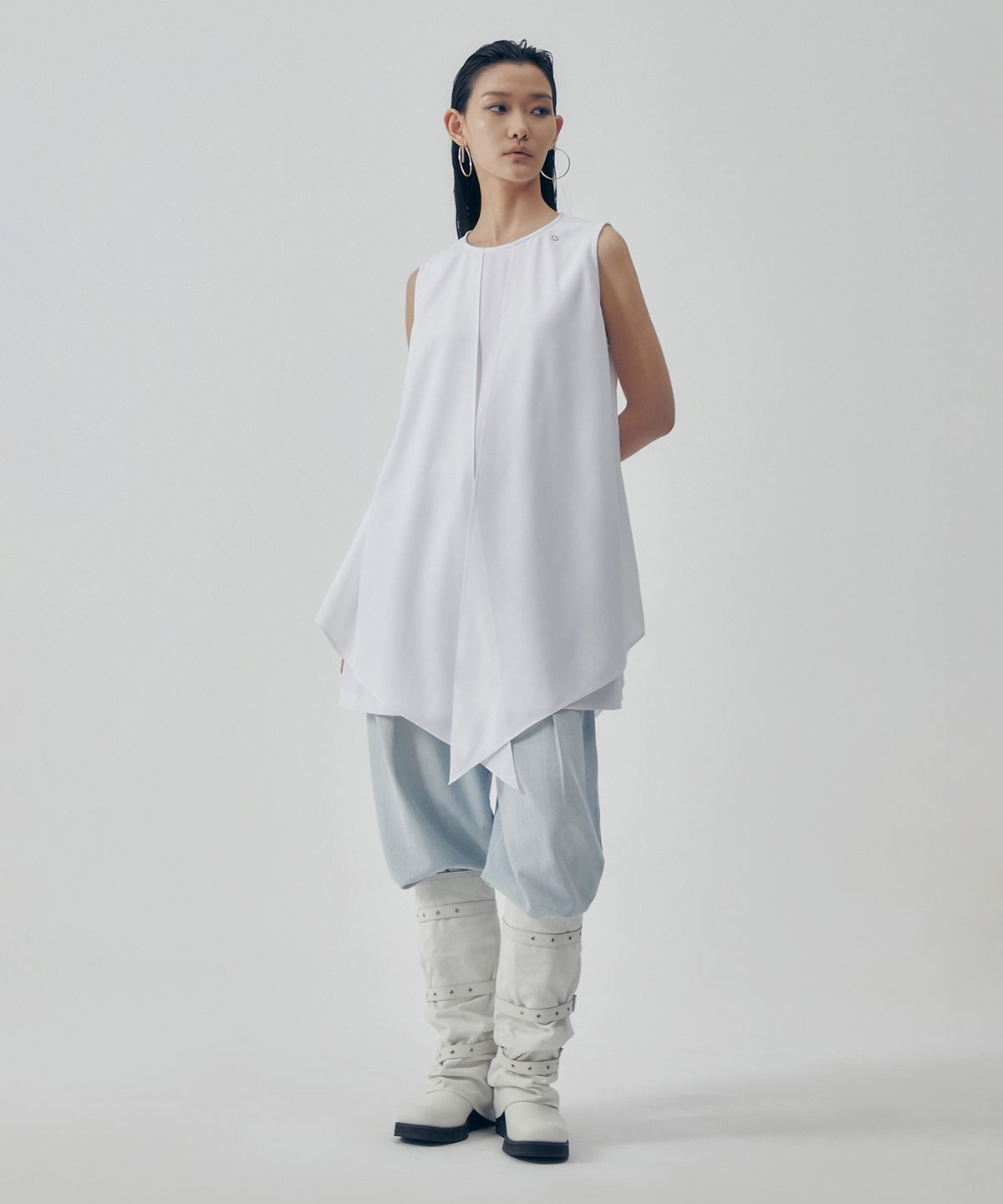 트리밍버드(TREEMINGBIRD) Soa Double Layered One-piece [ White ]