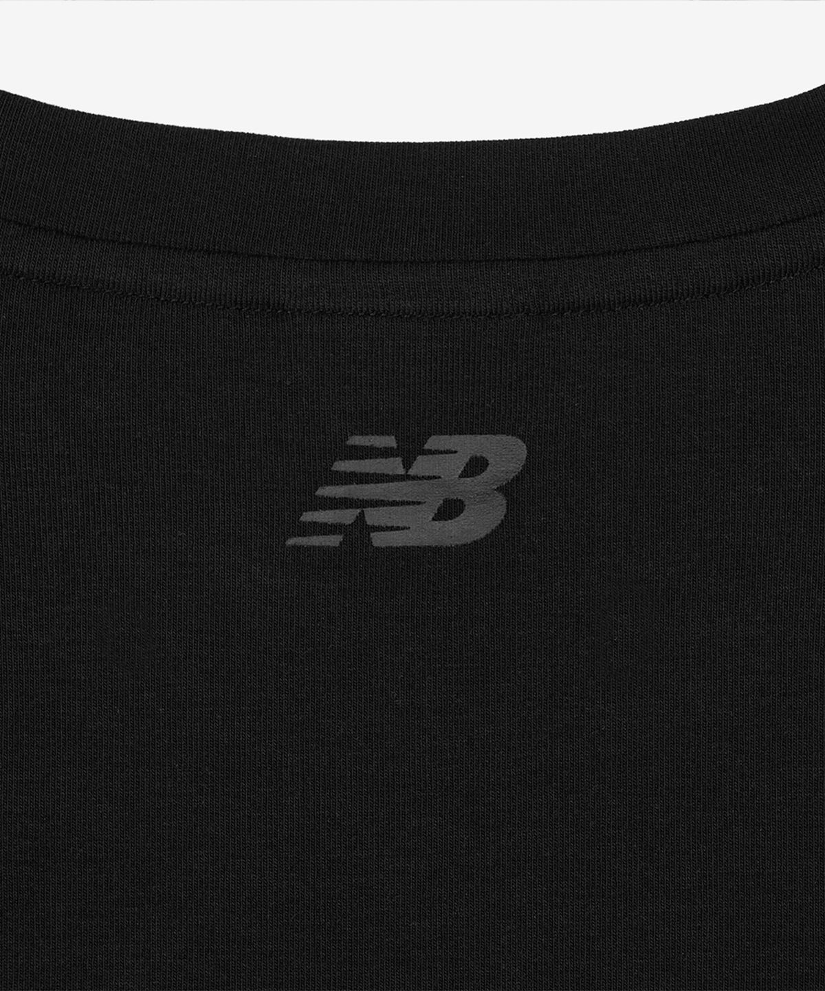 뉴발란스(NEW BALANCE) NBNEG3W432 / WOMEN 에센셜 핏티드 반팔티 (BLACK)