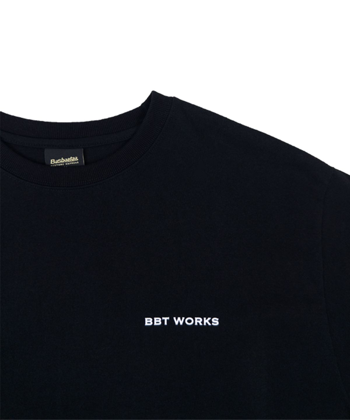 바스바타(BASBAATAA) HERITAGE LETTERING TEE(Black)