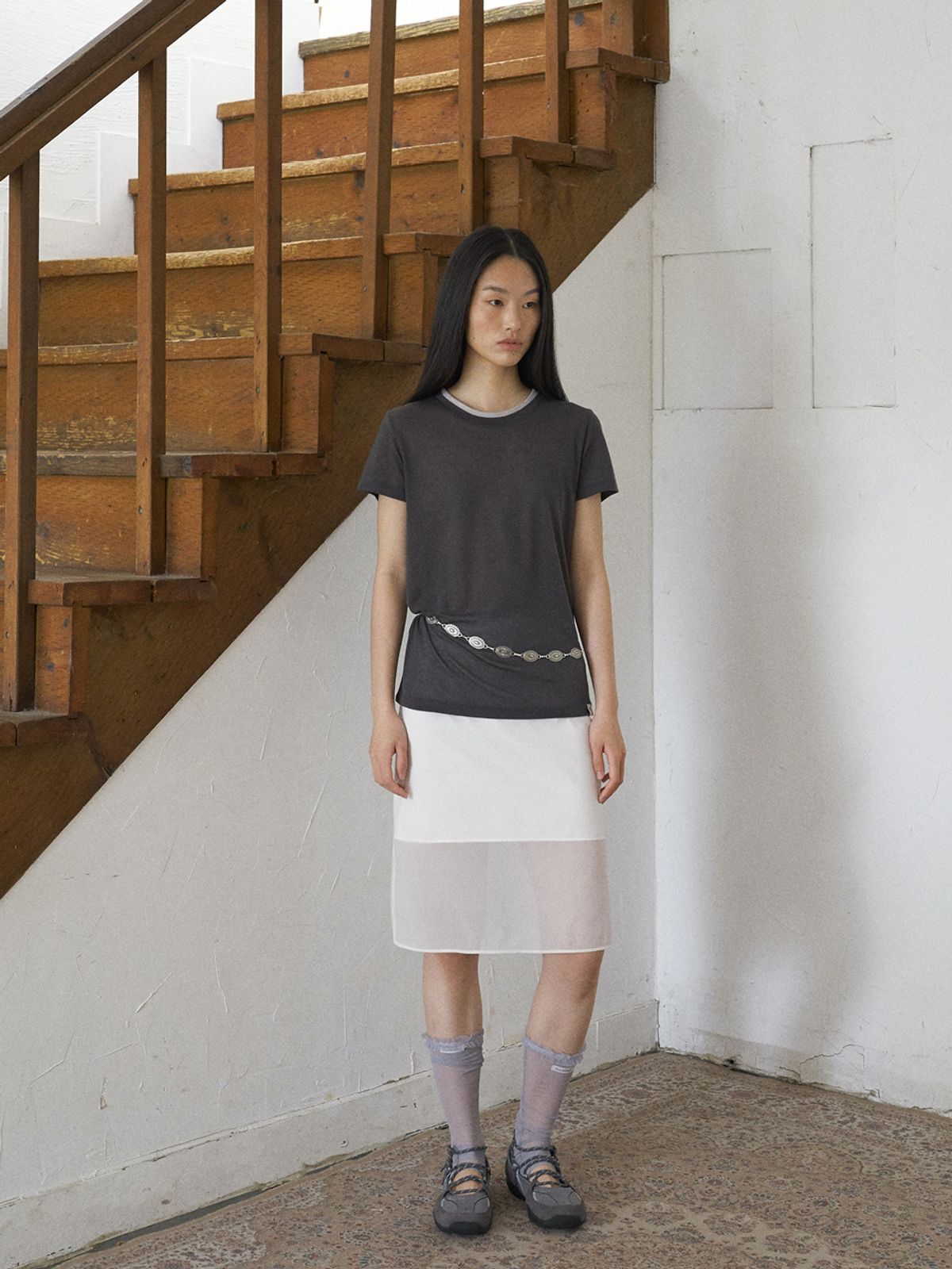 프롬웨얼(FROMWHERE) LAYERED NECK T-SHIRT CHARCOAL