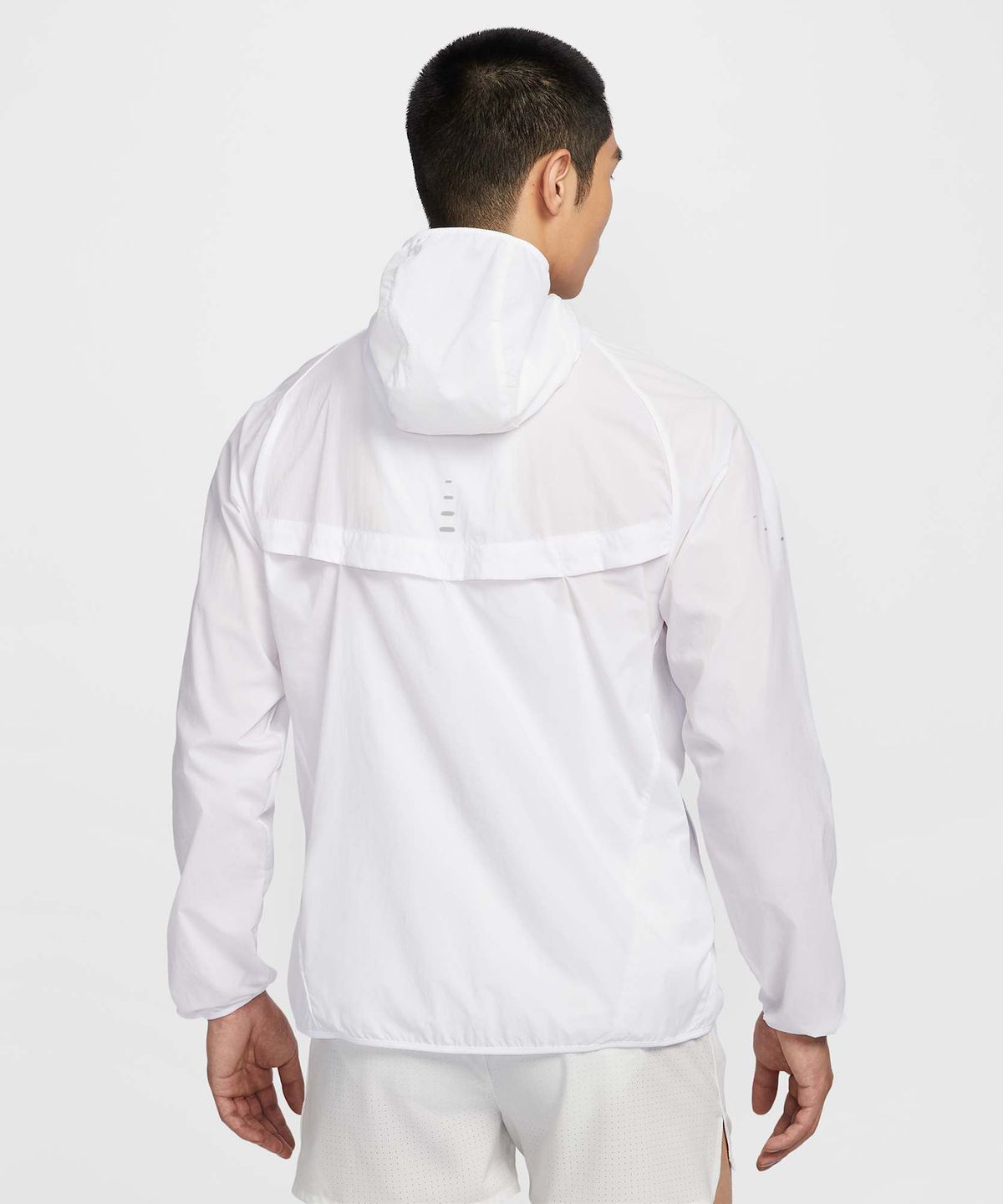 나이키(NIKE) 스트라이드 리펠 UV 러닝 재킷 M - 화이트 / HV4549-100