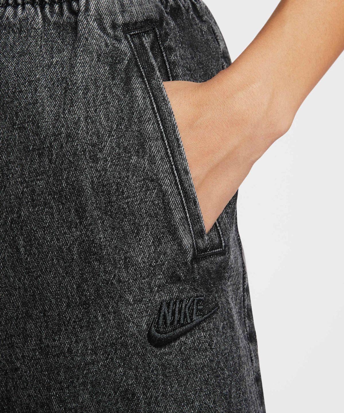 나이키(NIKE) 스포츠웨어 데님 쇼츠 W - 블랙 / IF3404-010