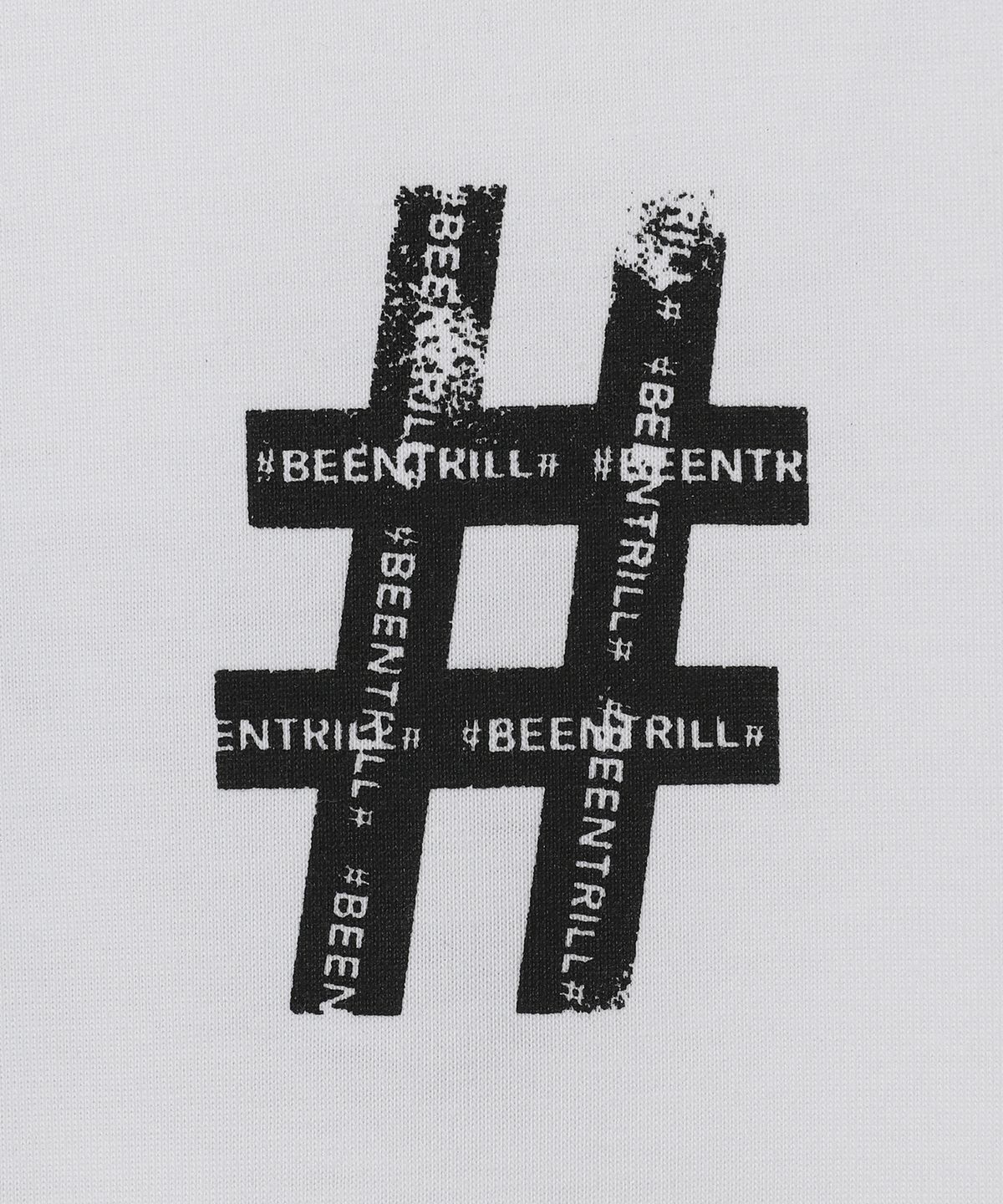 빈트릴(BEENTRILL) 롤러 페인팅 해시태그 티셔츠(화이트)