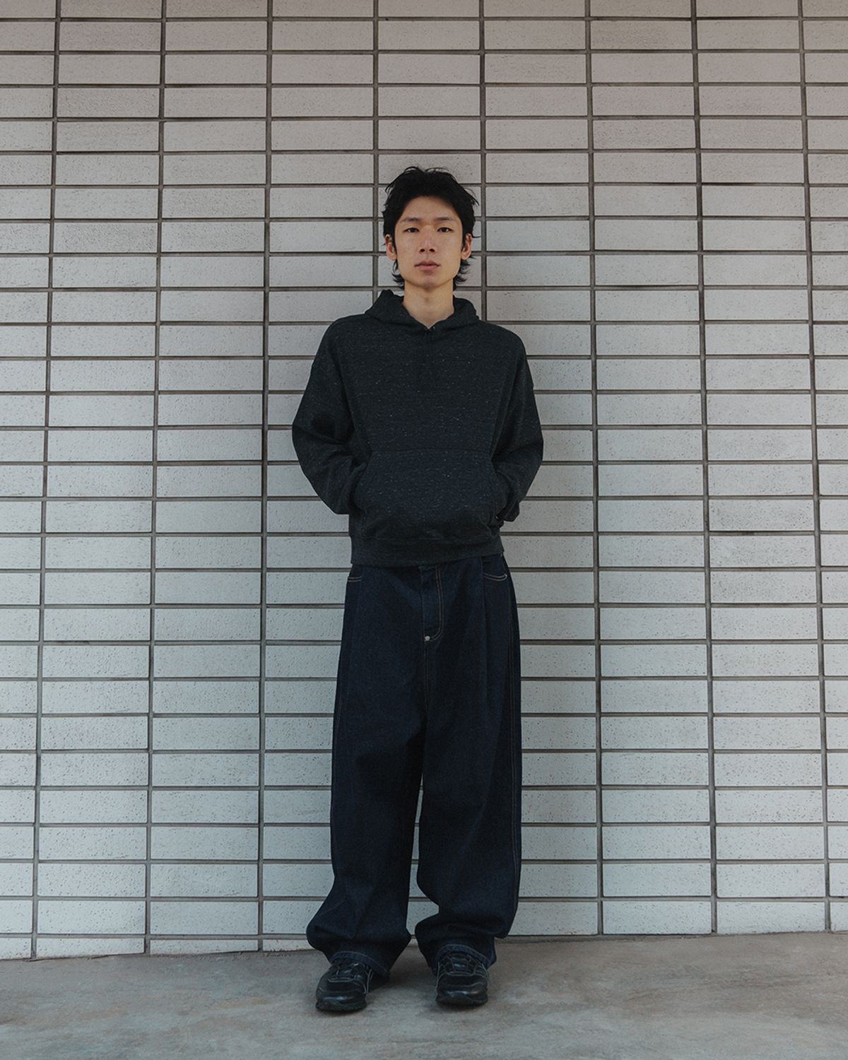 사일런트실러블(SILENTSYLLABLE) Cord waffle hoodie / Melange charcoal