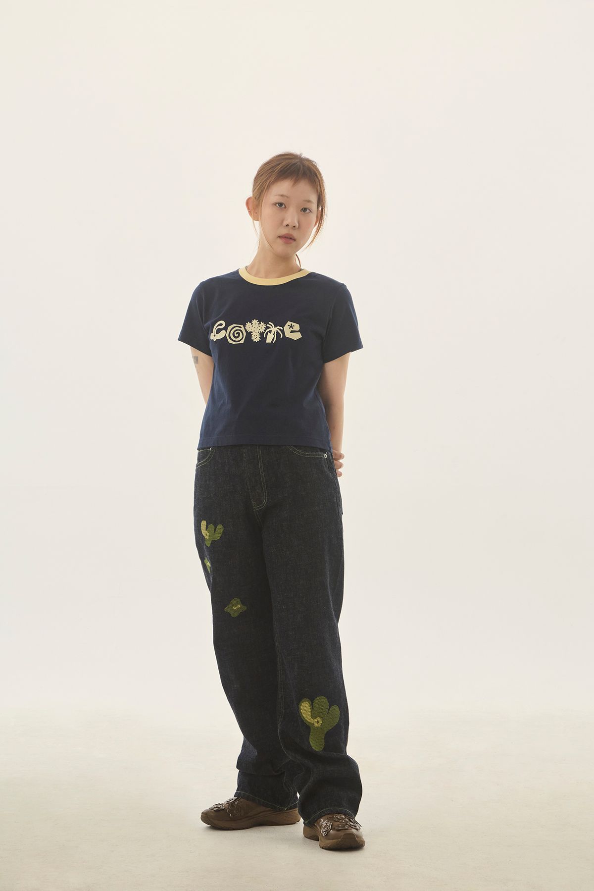 꼬떼(COTTE) 두들가든 크롭 티셔츠(네이비)