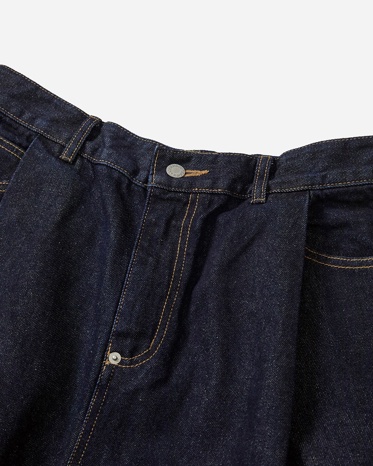 사일런트실러블(SILENTSYLLABLE) Fold back 4tuck denim pants / Indigo