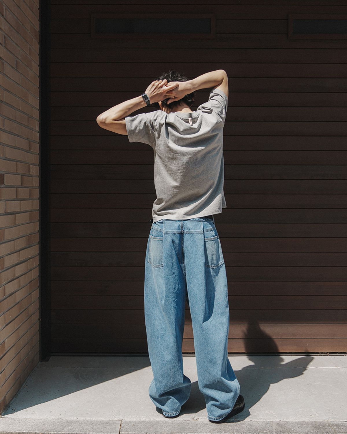 사일런트실러블(SILENTSYLLABLE) Circle patched half T-shirts / Melange gray