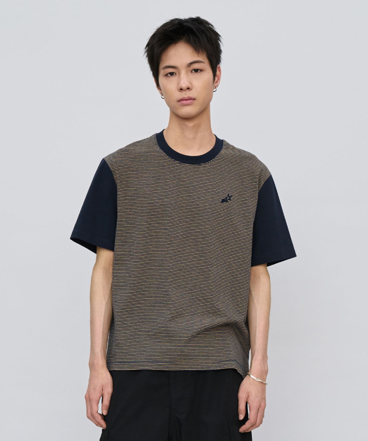 메아(MEA) STAR STRIPE T-SHIRT [NAVY]