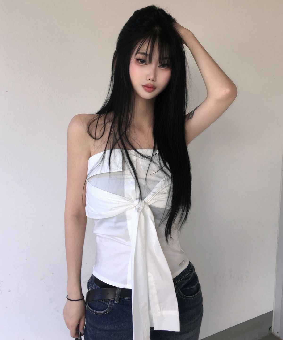 에트오소메(ETRE AU SOMMET) Tie Shirt Tube Top (White)