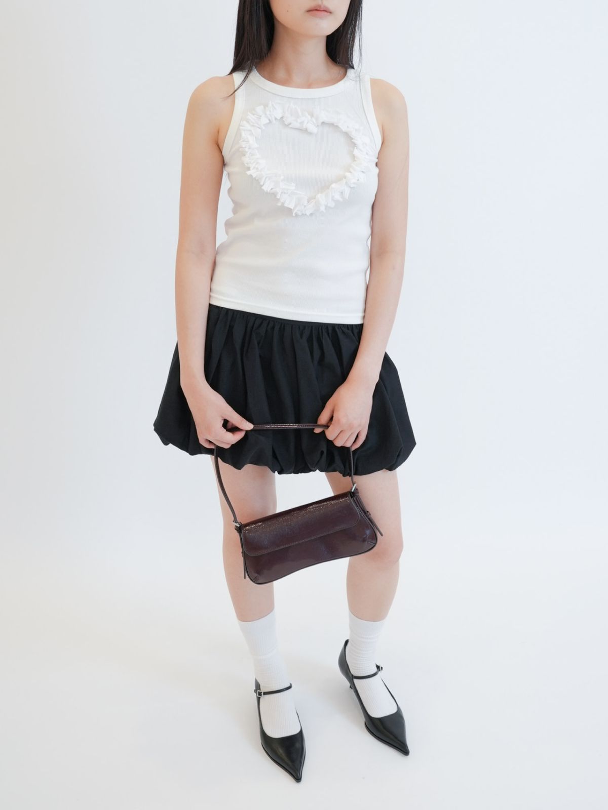 마이닝 컬렉터(MININGCOLLECTOR) Heart Punching Top, white
