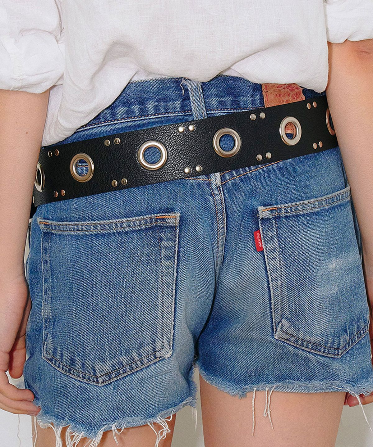 샌드뮤지엄(SAND MUSEUM) EYELET LEATHER BELT [Black]