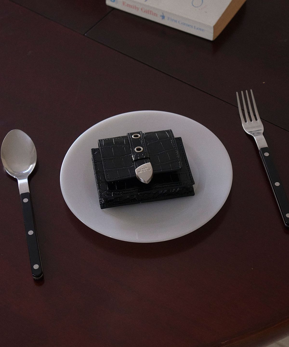 샌드뮤지엄(SAND MUSEUM) WESTERN CROCO WALLET [Black]