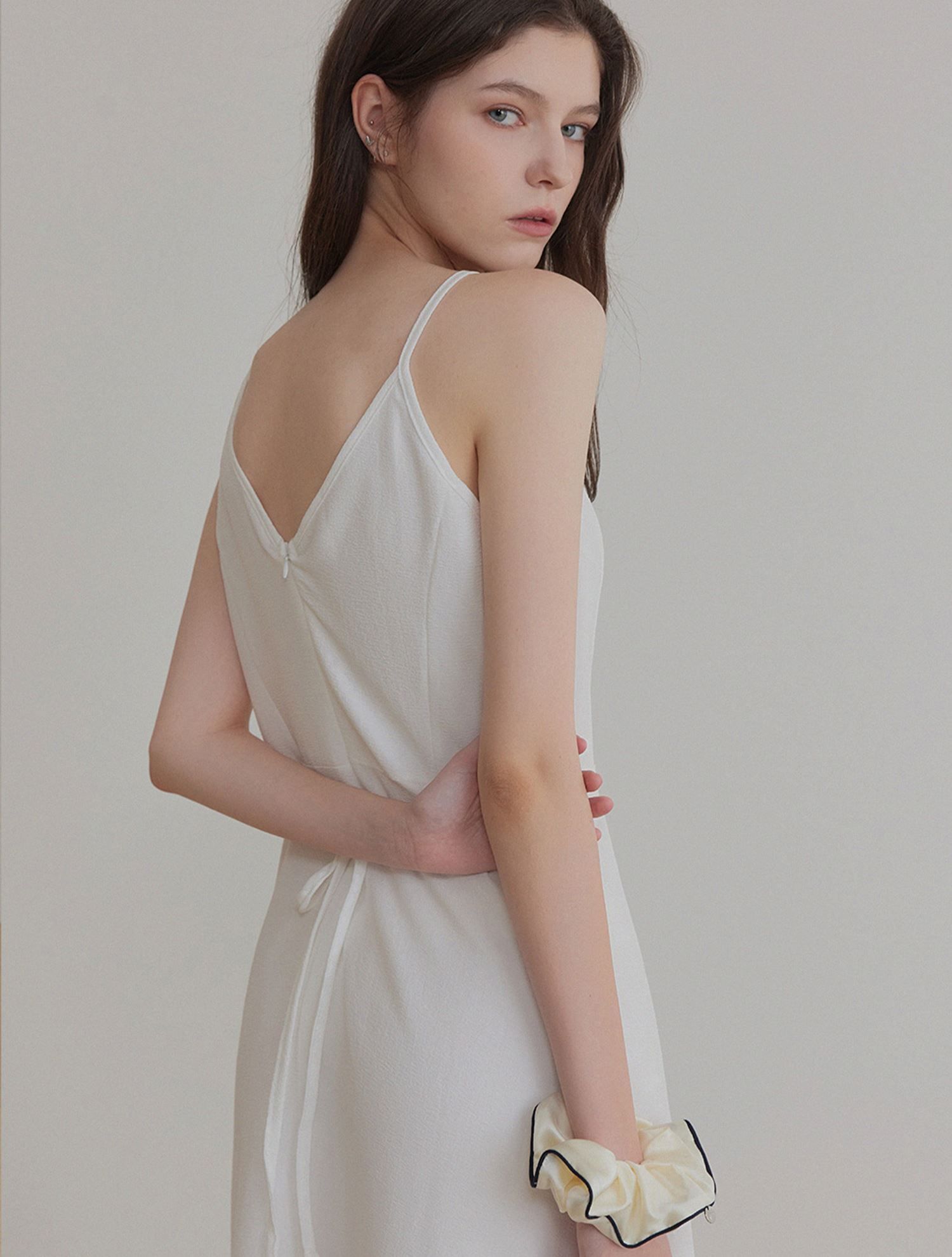 ワンピース PIPPET Frill Sleeveless OnePiece MUSINSA MUSINSA公式 | TWEE Pleated sleeveless long one piece