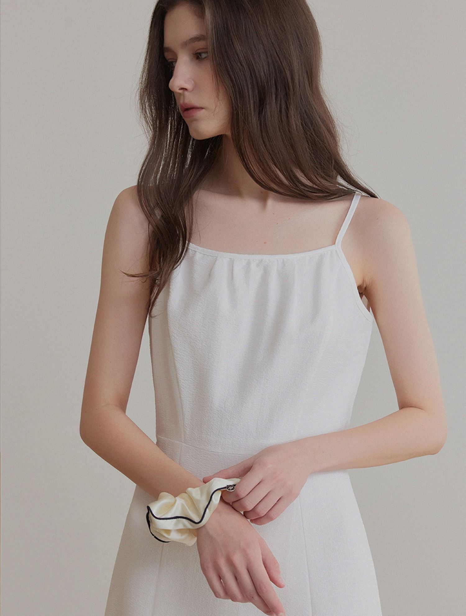 ワンピース PIPPET Frill Sleeveless OnePiece MUSINSA MUSINSA公式 | TWEE Pleated sleeveless long one piece