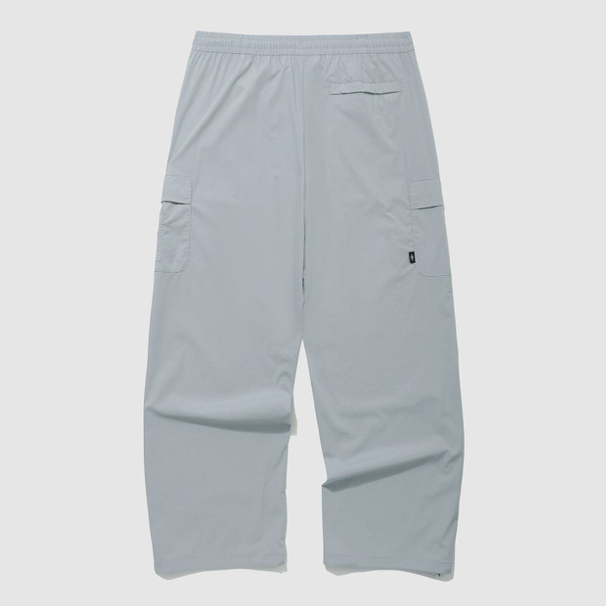 엄브로(UMBRO) 칠아웃 쿨링 카고 스트레이트 & 조거 2WAY 팬츠 그레이(UQ223CPT61)