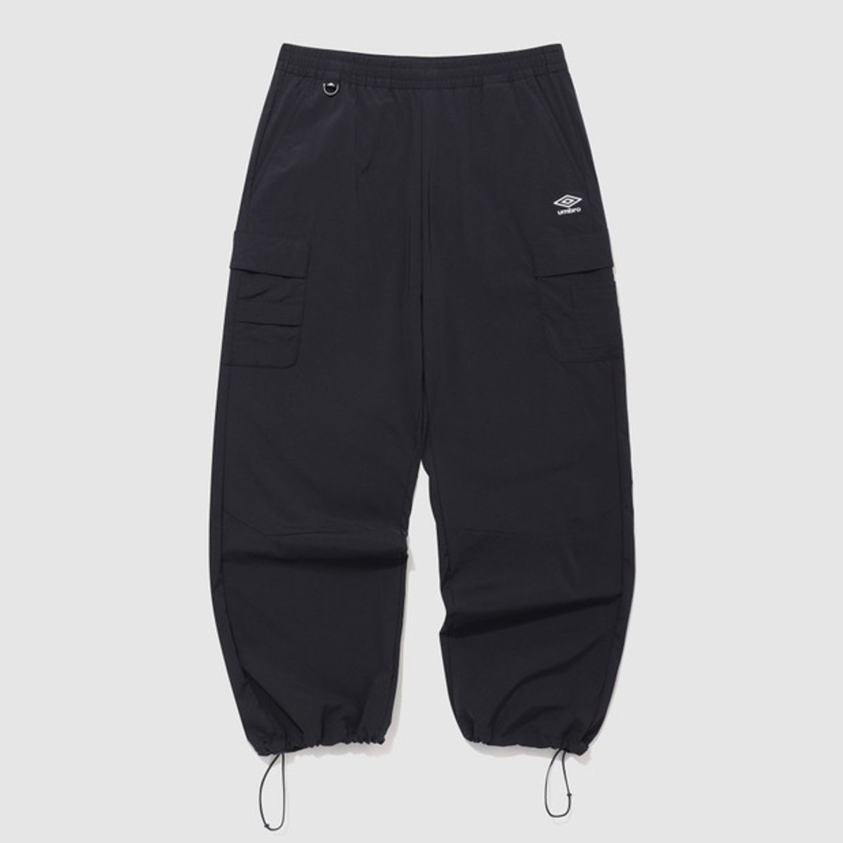 엄브로(UMBRO) 칠아웃 쿨링 카고 스트레이트 & 조거 2WAY 팬츠 블랙(UQ223CPT61)