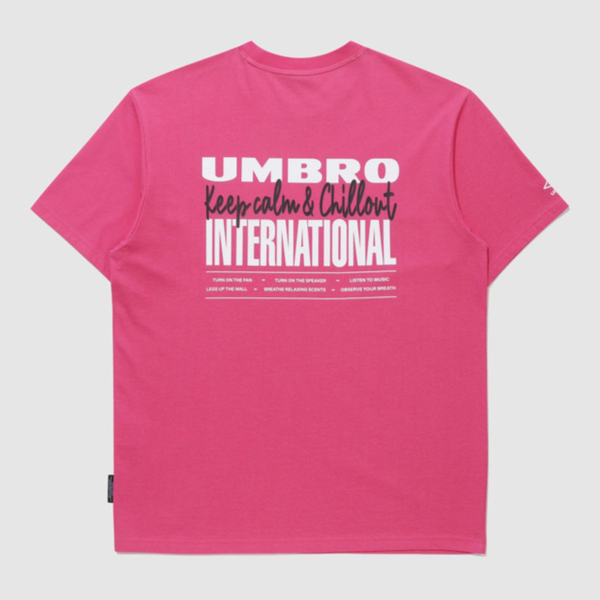 엄브로(UMBRO) 아이스코튼 듀라론 쿨링 레터링 반팔 티셔츠 핑크(UQ221CRS66)