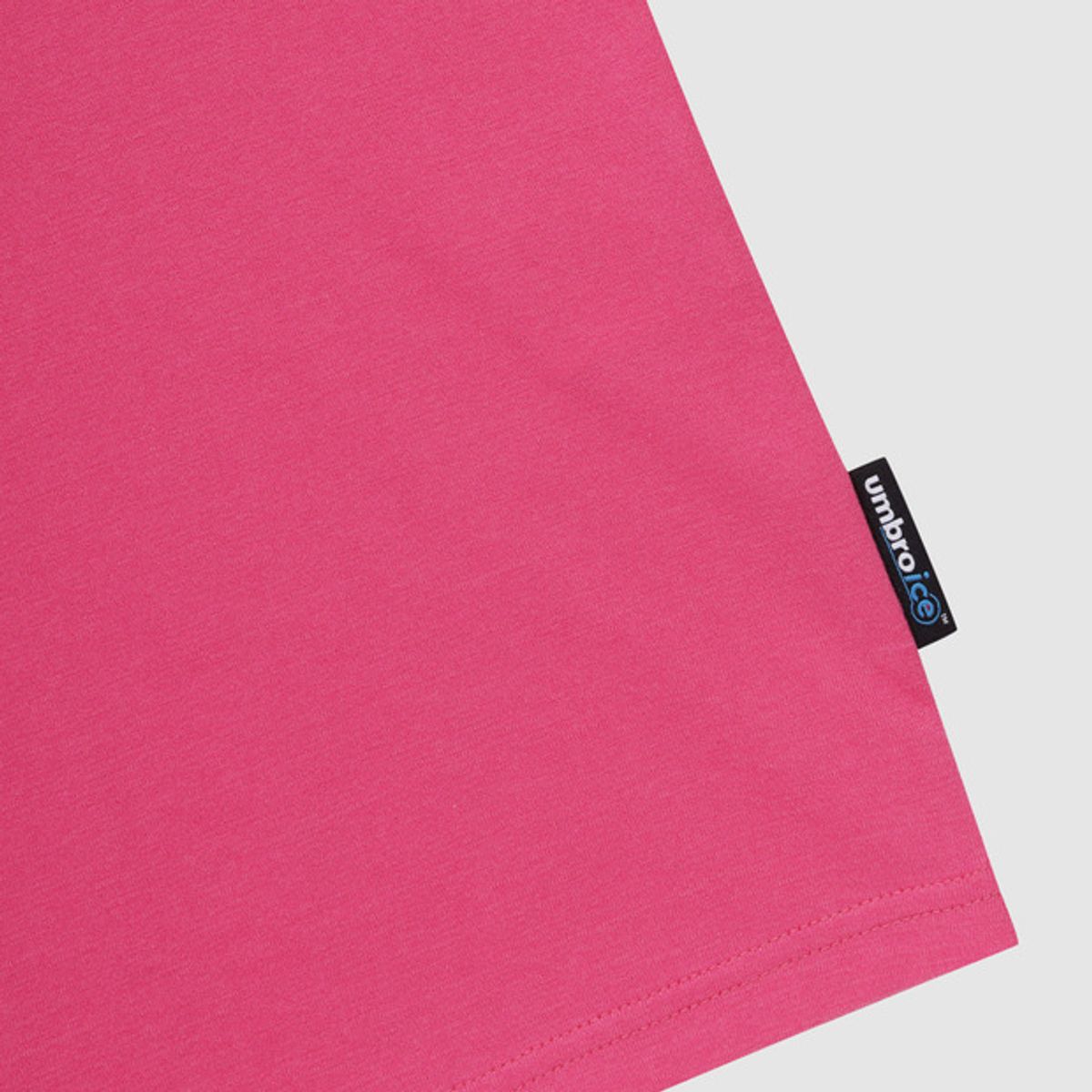 엄브로(UMBRO) 아이스코튼 듀라론 쿨링 레터링 반팔 티셔츠 핑크(UQ221CRS66)