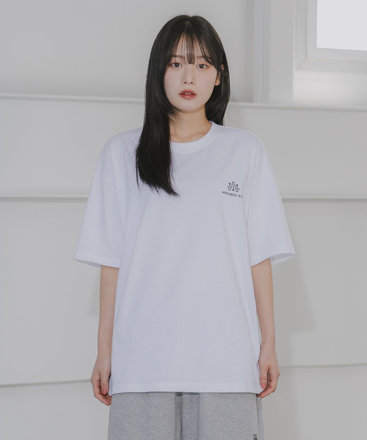 앨빈클로(ALVINCLO) 솔로몬 오버핏 반팔티 AST4729 (2 COLOR)