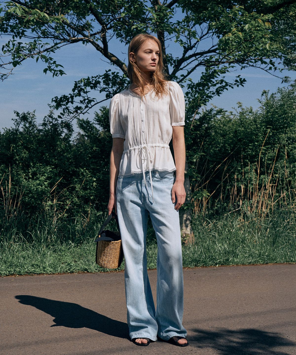 라메레이(LAMEREI) Pintuck String Blouse[LMBESUSH5309]-Off-White