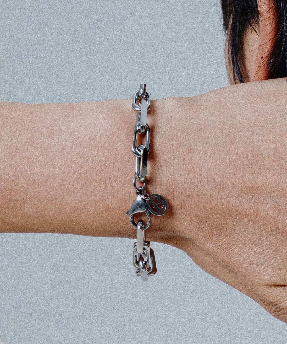스칼렛또블랙(SCALETTOBLACK) WSM019 Clip Chain Bracelet