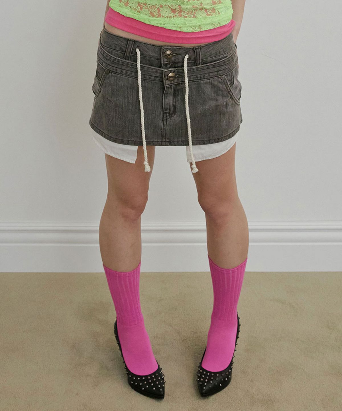 스컬프터(SCULPTOR) Apron Layered Mini Skirt Charcoal