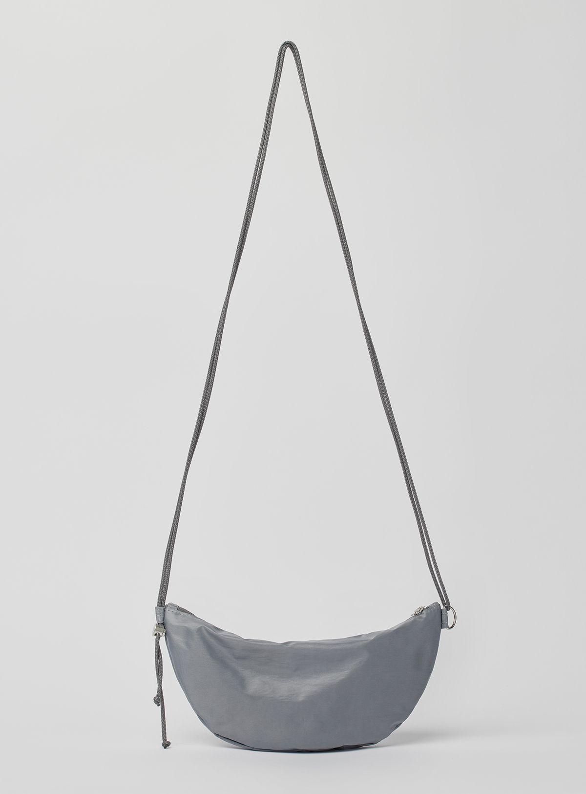 수뭄보눔(SUMUMBONUM) Owen Bag [Gray]