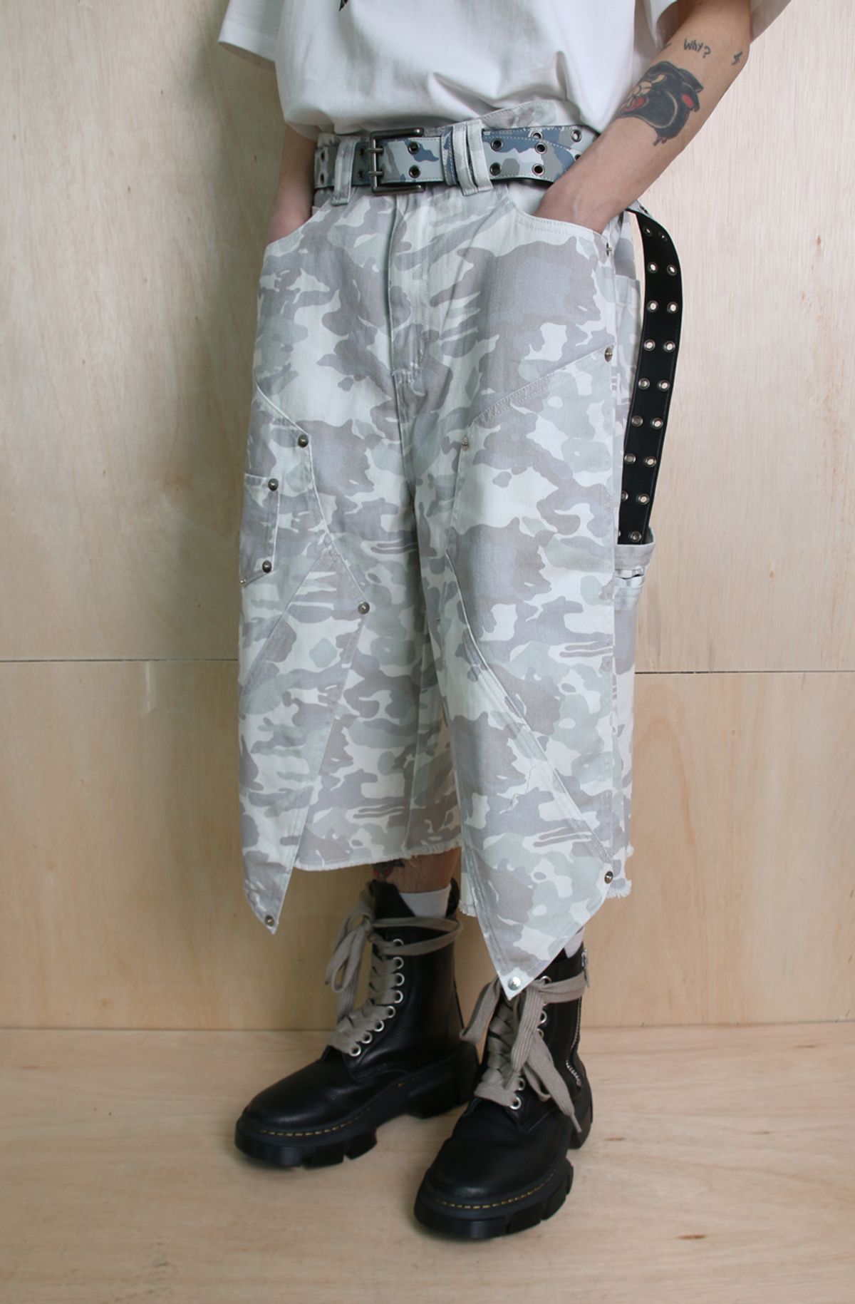 포스센스티브(FORCESENSITIVE) FST EYELET LEATHER BELT WH LONG