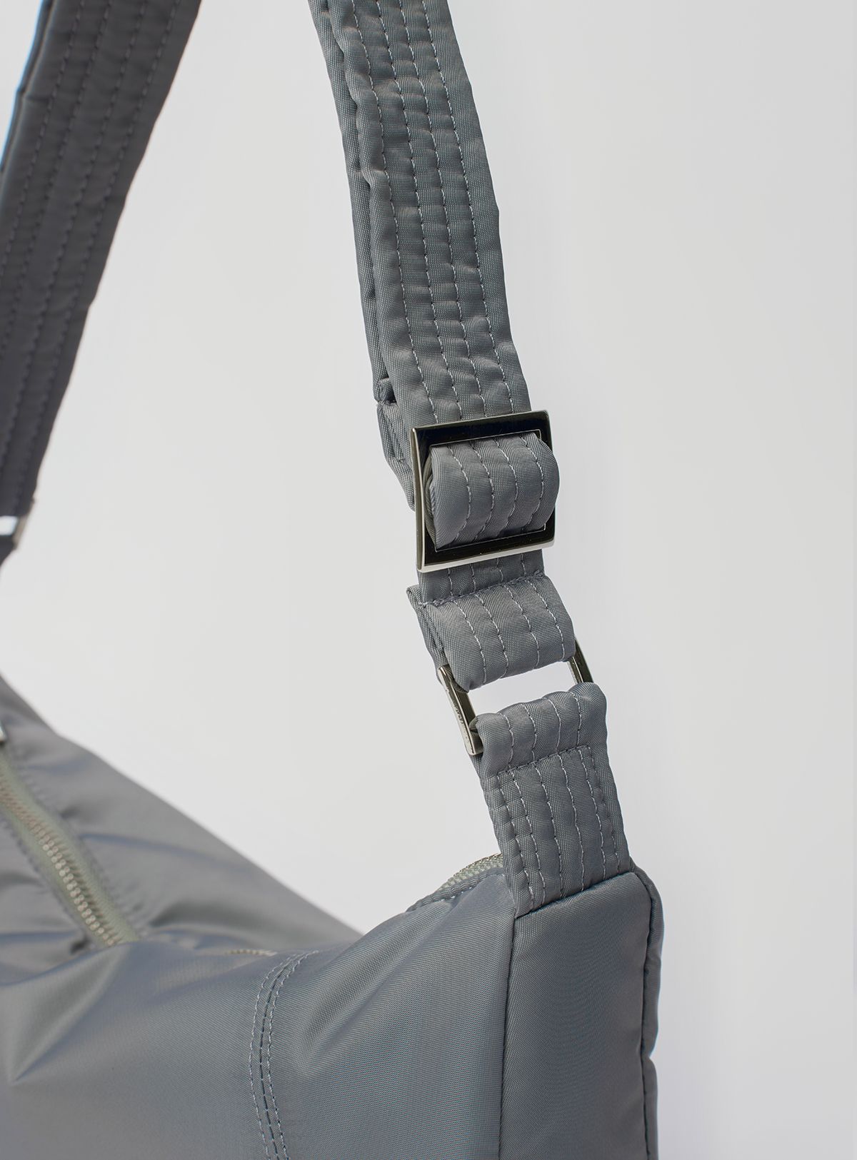 수뭄보눔(SUMUMBONUM) Harper  Bag [Gray]