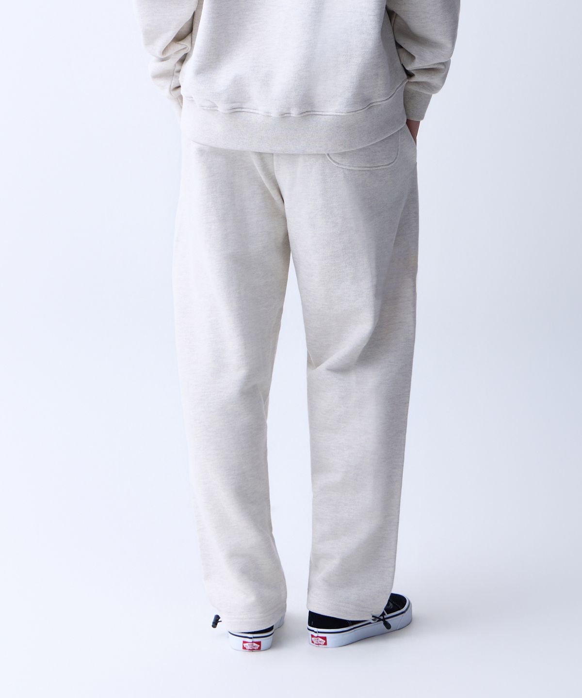 에이던엠(ADERNM) ESSENTIAL SWEAT PANTS (OATMEAL)